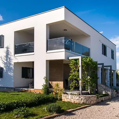 Slavica * Vodice