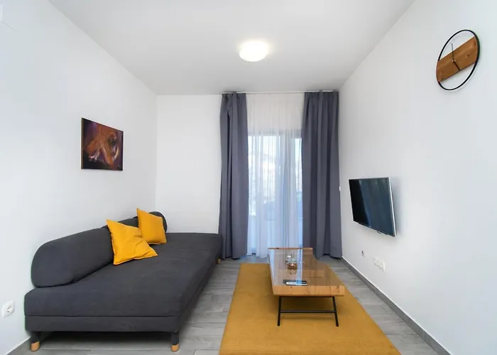 Slavica * فوديس