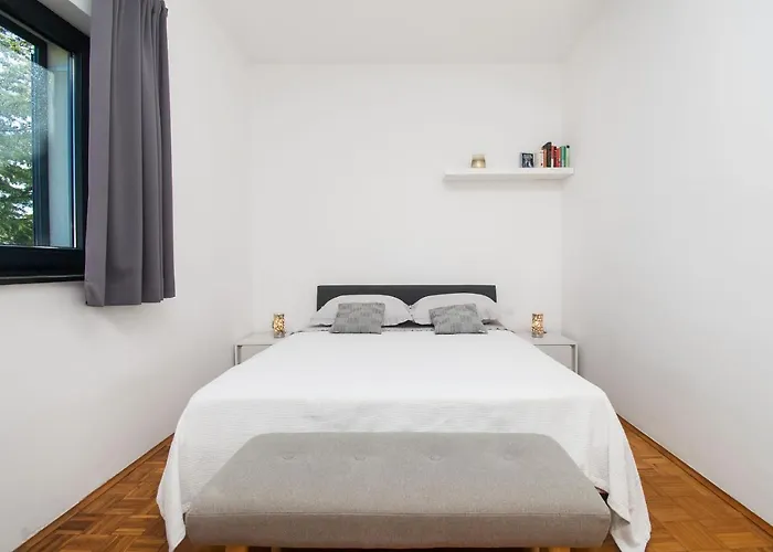 Slavica Apartman Vodice