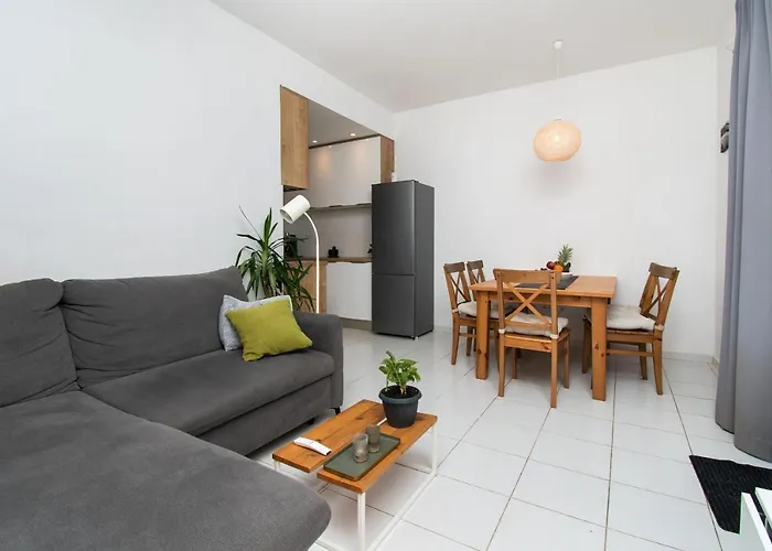 Slavica Apartman Vodice